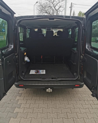 Renault Trafic cena 50000 przebieg: 38000, rok produkcji 2023 z Częstochowa małe 37